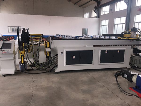 DW63CNC-5A-3S型全自动弯管机